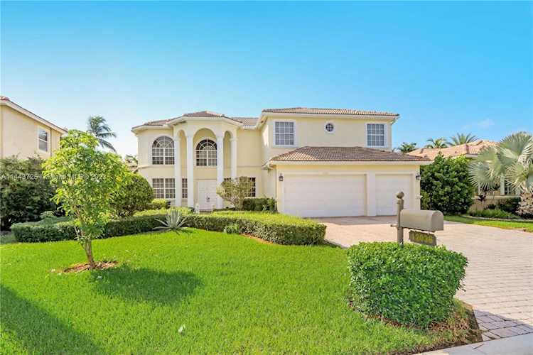12036 NW 50th Dr Coral Springs, FL 33076