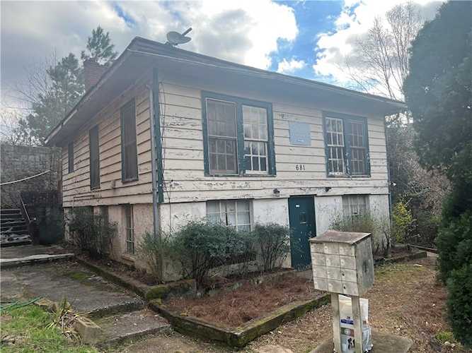 681 Angier Avenue Atlanta, GA 30308