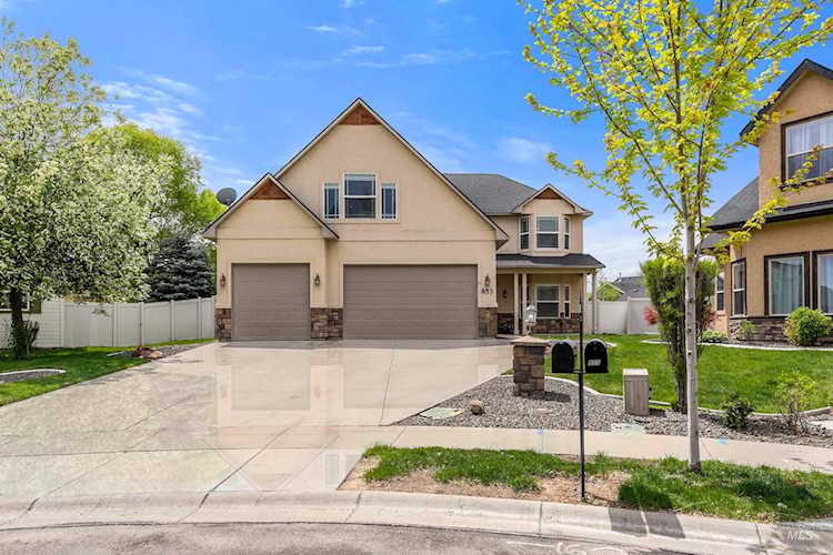 853 W Mountain Ash Loop Nampa, ID 83686