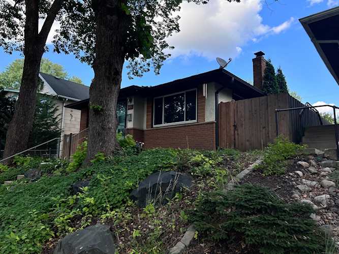 3439 Buchanan Street NE Minneapolis, MN 55418