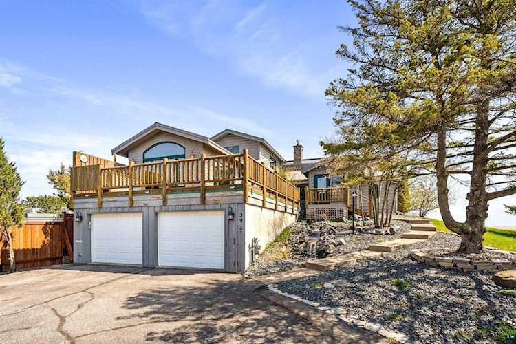 3917 S Lake Avenue Duluth, MN 55802