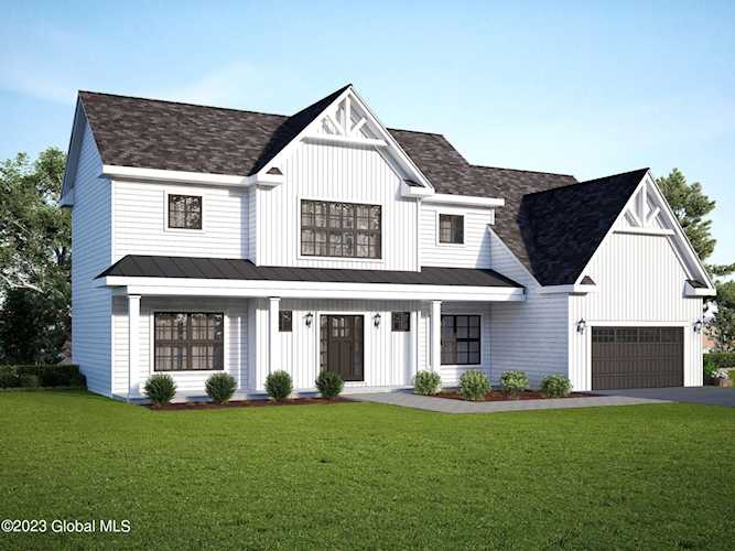 4 Brooke Ct Clifton Park, NY 12065