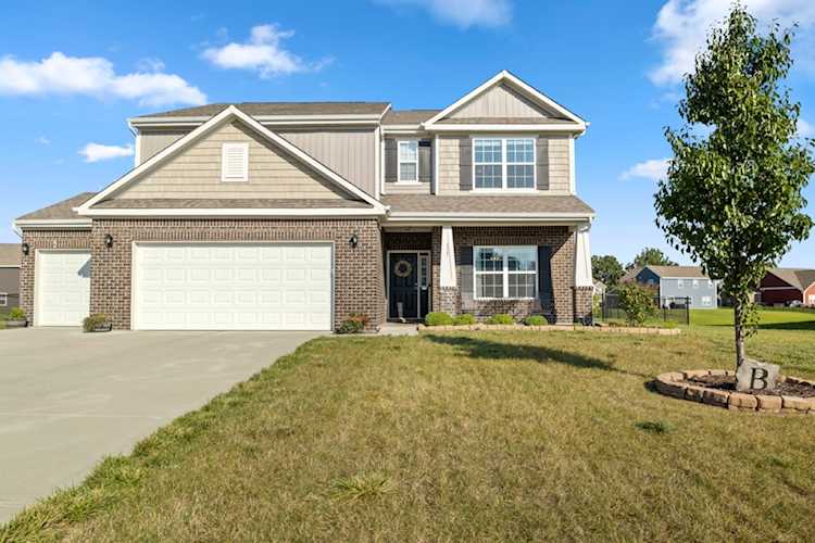 117 Larimar Way Whiteland, IN 46184
