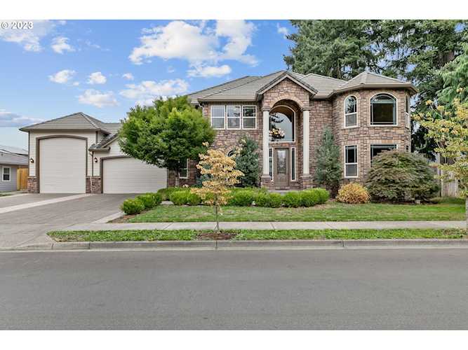 1205 NE 152nd AVE Vancouver, WA 98684