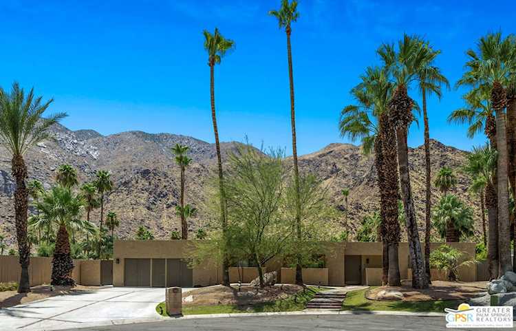 985 N Tuxedo Circle Palm Springs, CA 92262