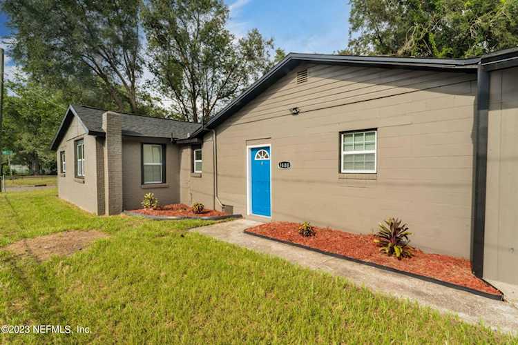 1680 8th ST W Jacksonville, FL 32209 | MLS 1244986 Photo 1