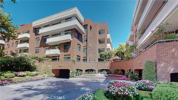 200 N Swall Dr #506 Beverly Hills, CA 90211