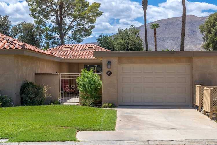 15 E Lorca Dr Rancho Mirage, CA 92270