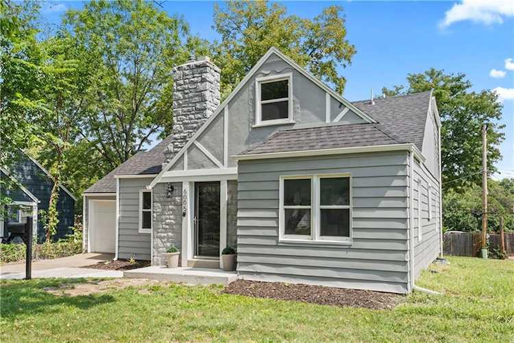 6005 Alhambra Dr Fairway, KS 66205