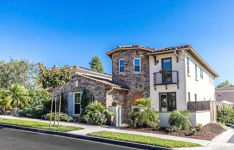 7573 Via Landini San Diego, CA 92127