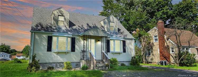 22 Fern St Rocky Hill, CT 06067