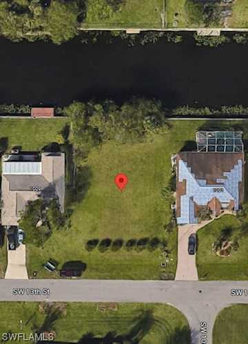 1005 SW 13th St Cape Coral, FL 33991 | MLS 223056842 Photo 1