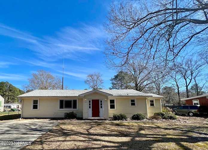 104 Creek Rd Elizabeth City, NC 27909