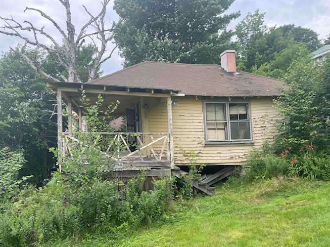 618 Cottage Rd Averill 05903 VT home for sale 119,200 4967987