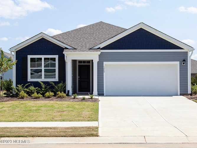 1237 Clendon Circle Leland, NC 28451