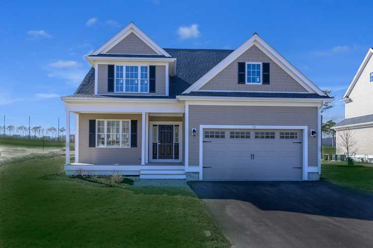 32 Cape Club Road East Falmouth, MA 02536