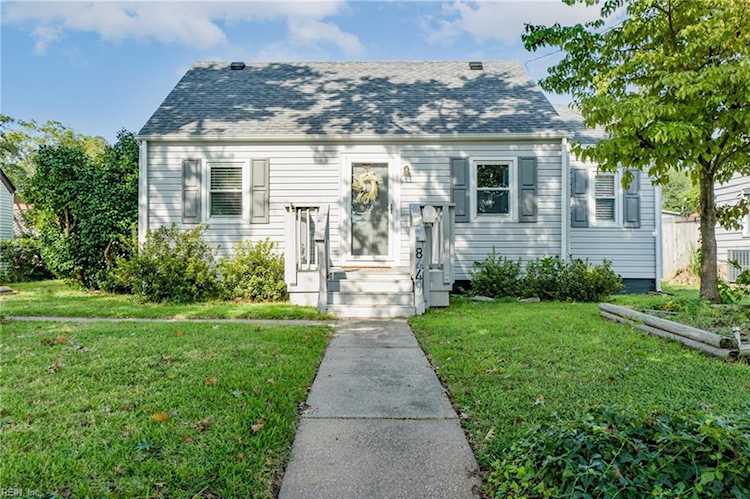 8449 Radnor Rd Norfolk, VA 23503