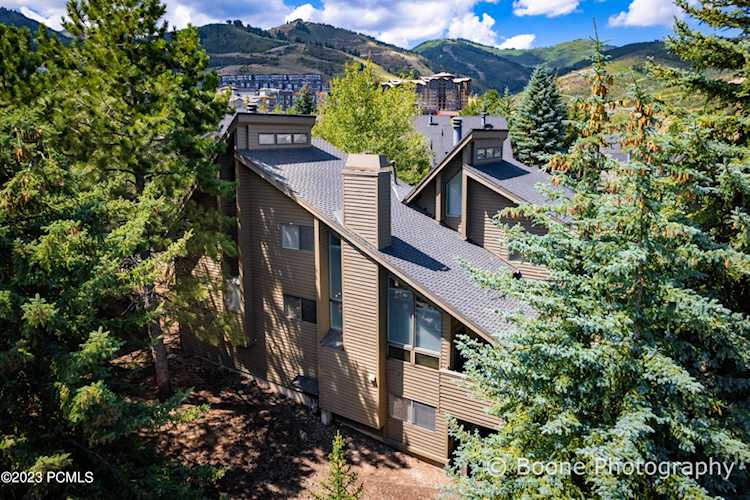 3754 Navajo Trl Park City, UT 84098