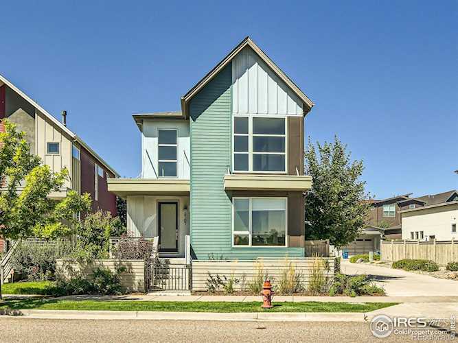 2107 Hecla Dr Louisville, CO 80027