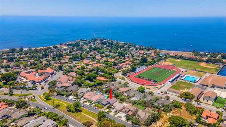 2113 W Palos Verdes Dr Palos Verdes Estates, CA 90274 | MLS PW23135914 Photo 1