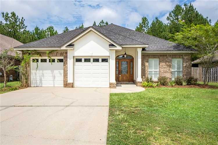 958 Weatherby Street Saraland, AL 36571