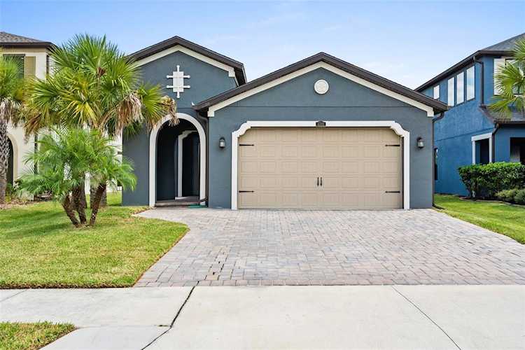 4580 San Martino Dr Wesley Chapel, FL 33543