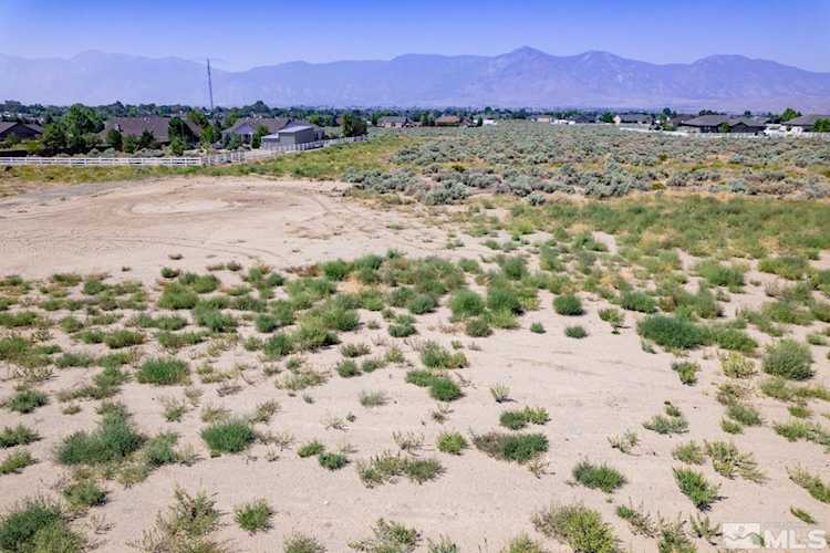2754 East Valley Rd Minden, NV 89423