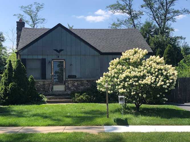 6092 Chase Ave Downers Grove, IL 60516