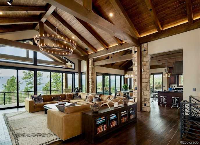 7474 Spring Dr Boulder, CO 80303