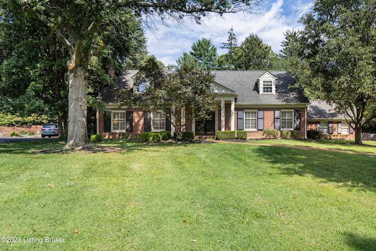 5819 Brittany Woods Cir Louisville, KY 40222 | MLS 1644350 Photo 1