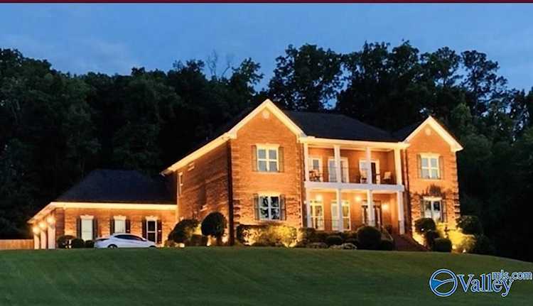 2745 Red Bank Road Decatur, AL 35603 | MLS 1835352 Photo 1