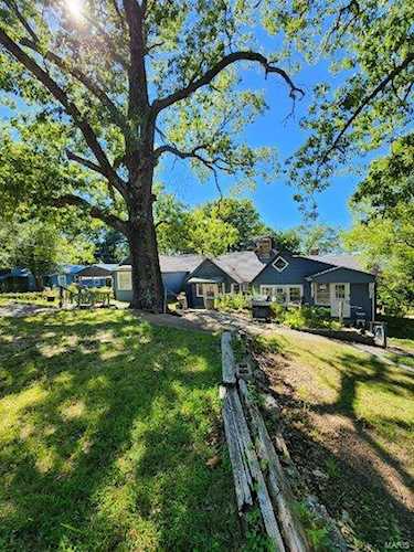 18009 Crown Dixon, MO 65459