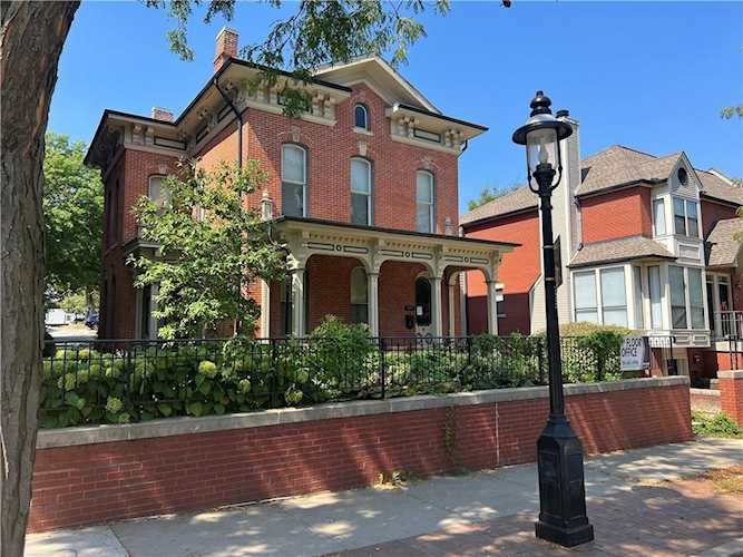 1070 Washington St Kansas City, MO 64105