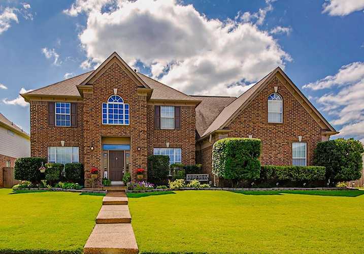 10221 Mays Glade Dr Lakeland, TN 38002