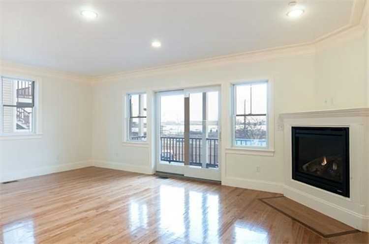 541 Sumner St #A Boston, MA East Boston's Jeffries Point 02128 | Town Property Group Photo 1