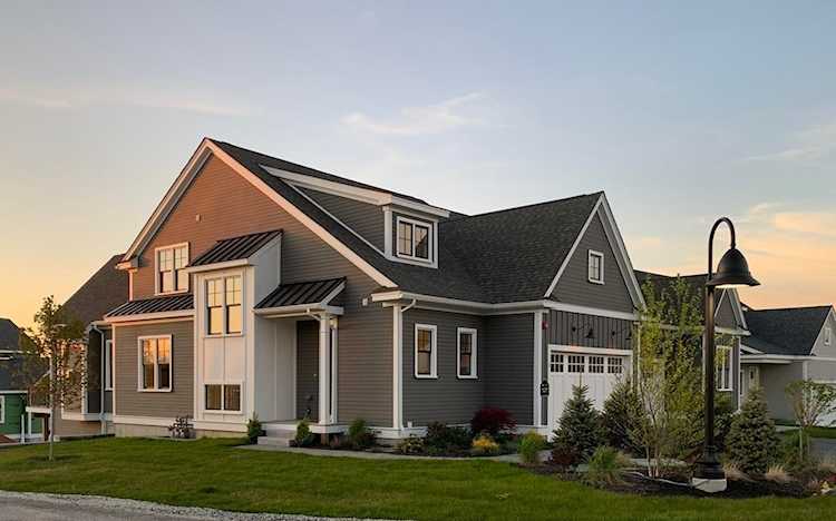 70 Weston Lane #70 Hopkinton, MA 01748 | MLS 73057938 Photo 1
