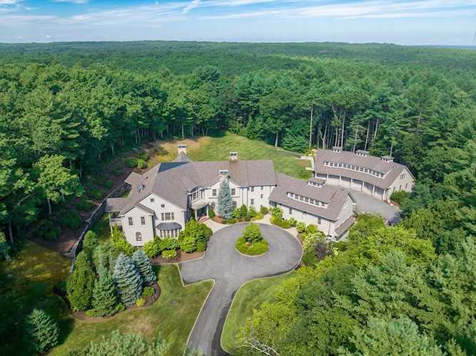 145 Dutton Rd Sudbury, MA 01776 | MLS 73098669 Photo 1