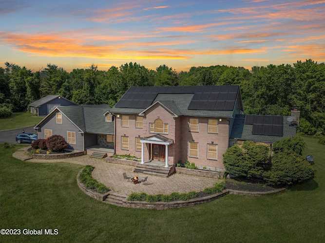 72 Fielding Way Albany, NY 12203
