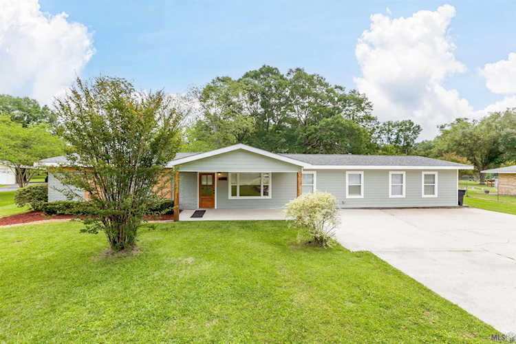 9966 Tanglewood Dr Baton Rouge, LA 70818 | MLS 2023006440 Photo 1