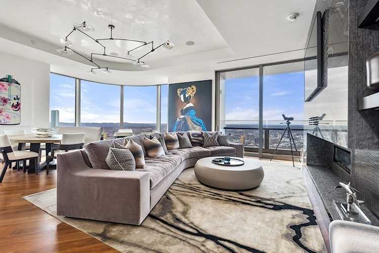 1 Dalton St #5204 Boston, MA 02199