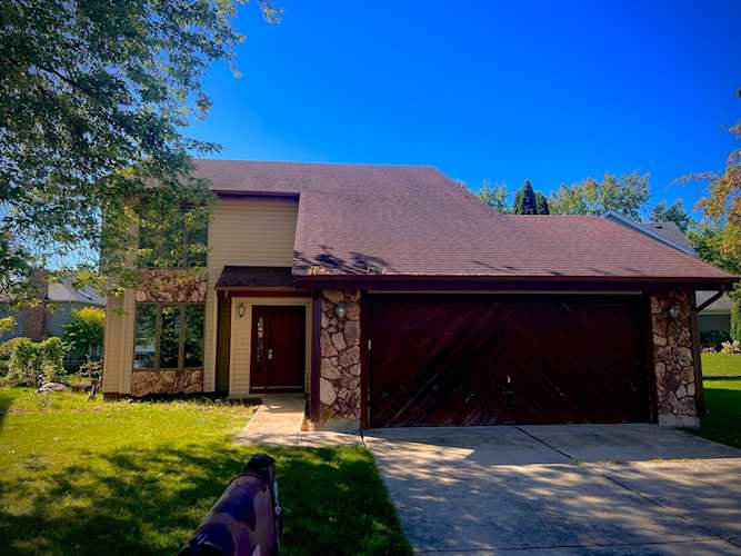 2161 Tellis Ln Lisle, IL 60532