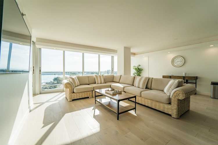 1820 Avenida Del Mundo #606 Coronado, CA 92118