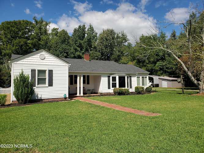 104 Villa Dr Elizabeth City, NC 27909
