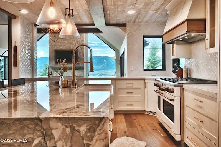8709 Highfield Rd Park City, UT 84098