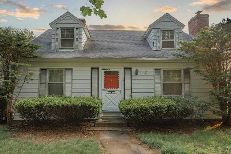 716 Cabot St Beverly, MA 01915 | MLS 73111454 Photo 1