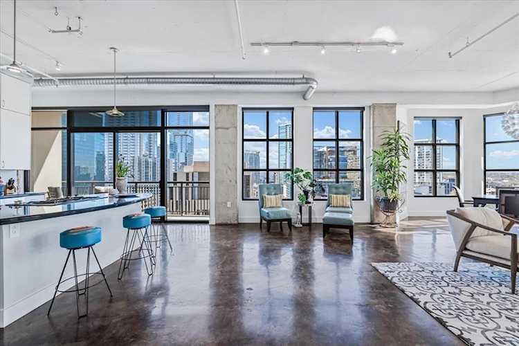 311 W 5th ST #1005 Austin, TX 78701