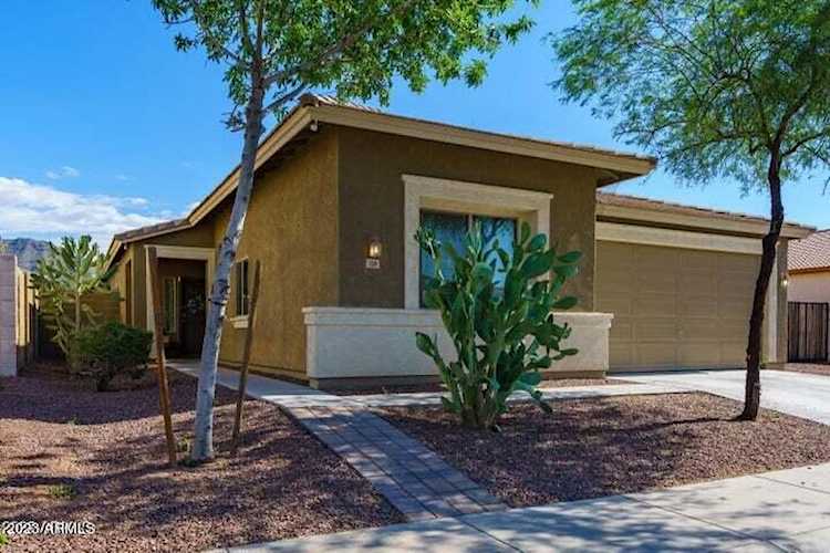 3319 W Paseo Way Laveen, AZ 85339