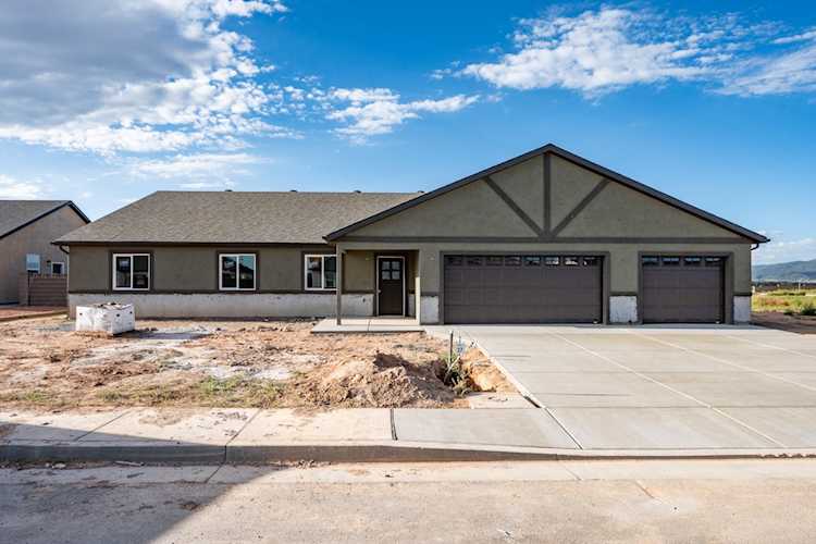 4319 W 275 N Cedar City, UT 84721