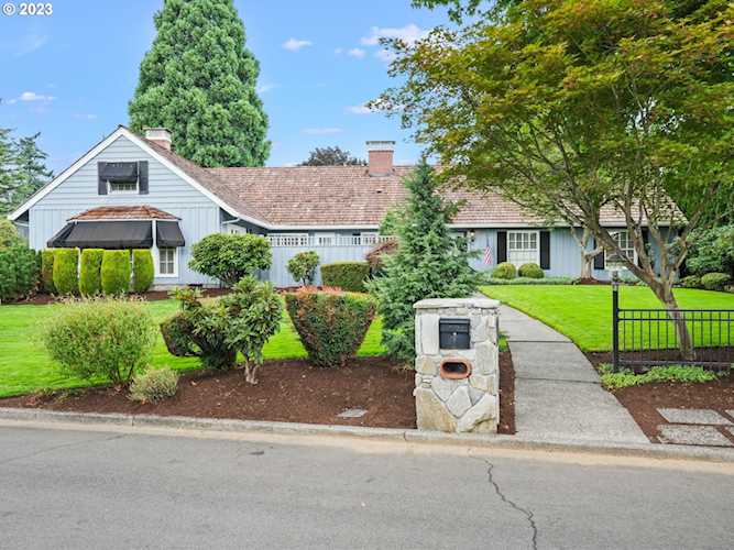 5000 Dubois DR Vancouver, WA 98661