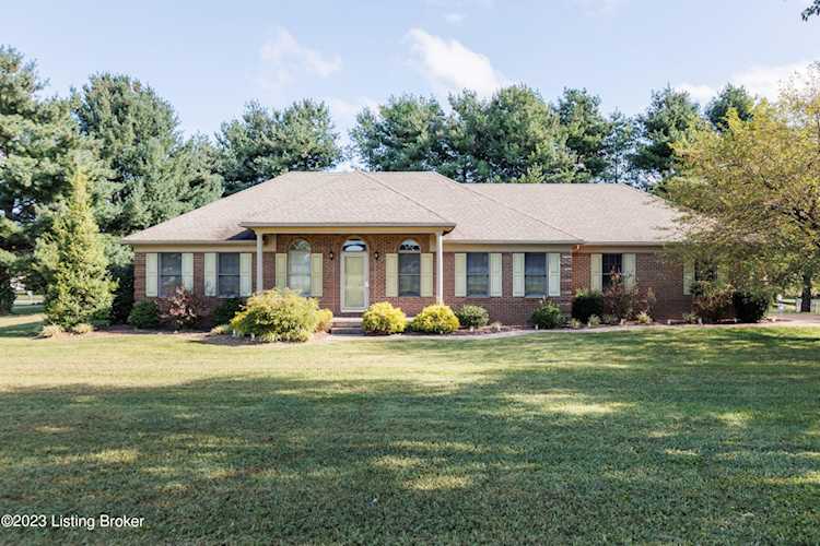 1360 Samuels Loop Coxs Creek, KY 40013